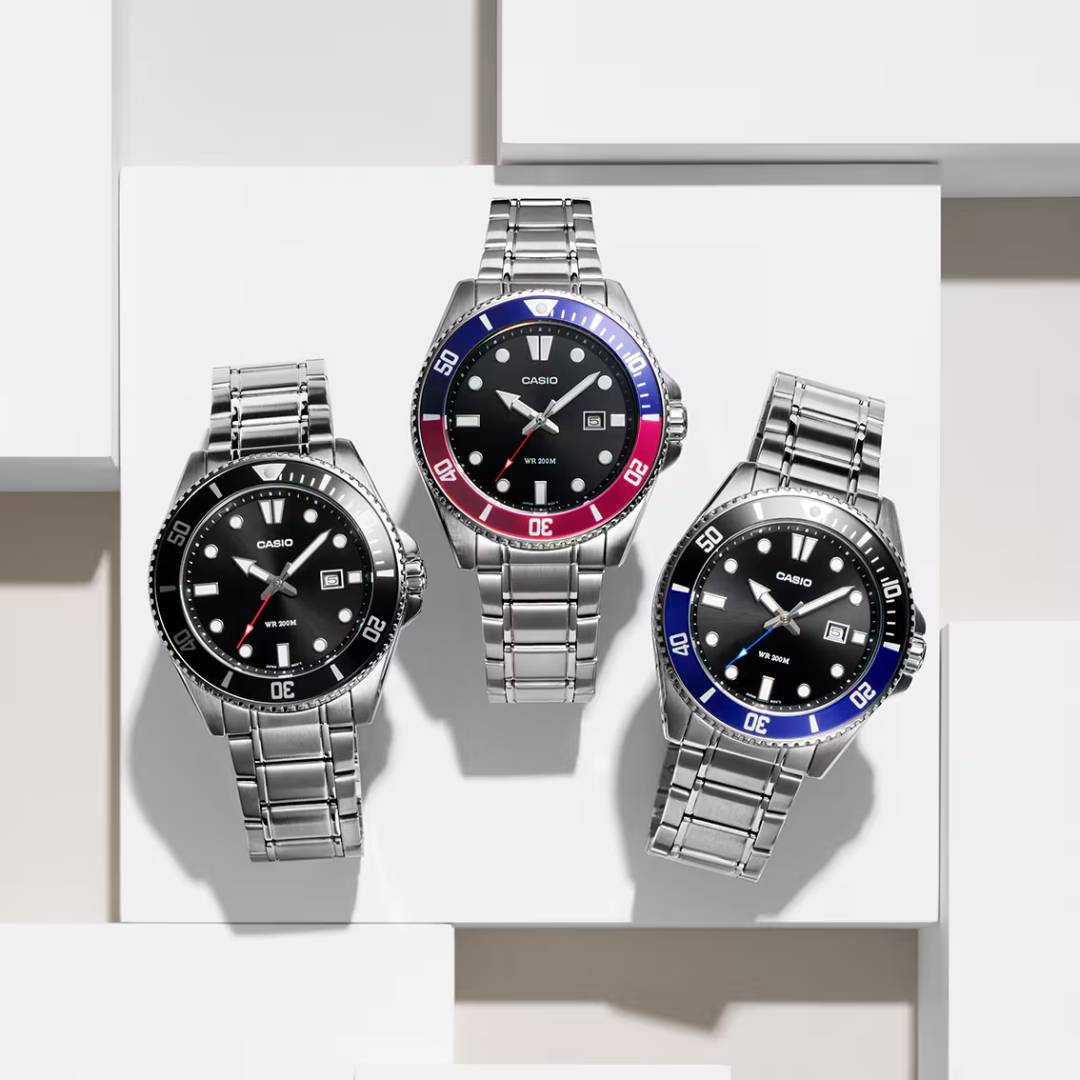Reloj Casio MDV-107D disponible en 3 colores diferentes de bisel