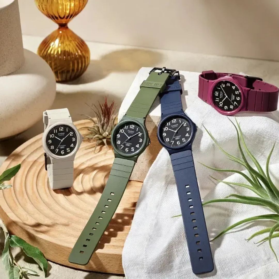 Relojes Casio MQ-24uc de colores para mujer