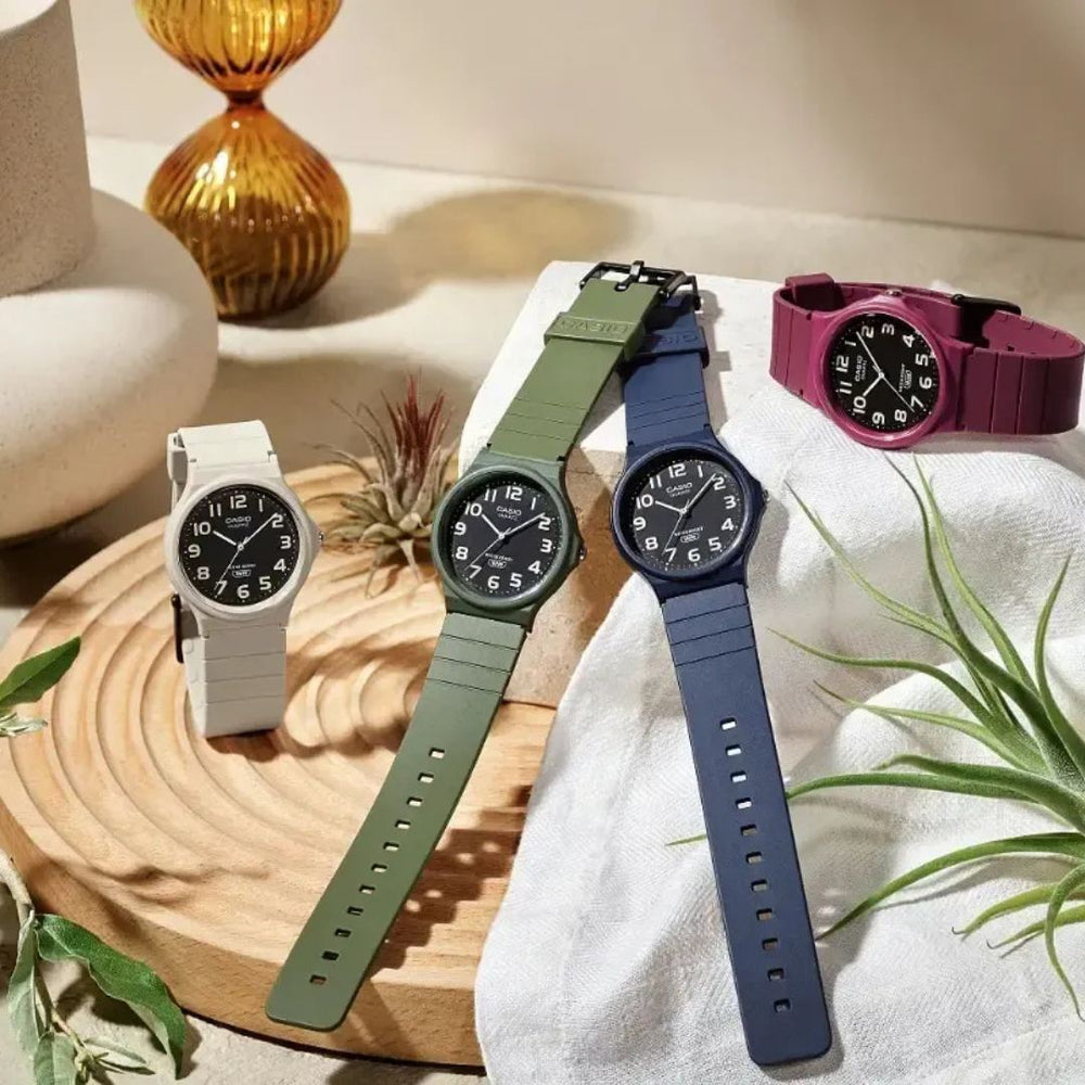 Relojes Casio MQ-24uc de colores para mujer
