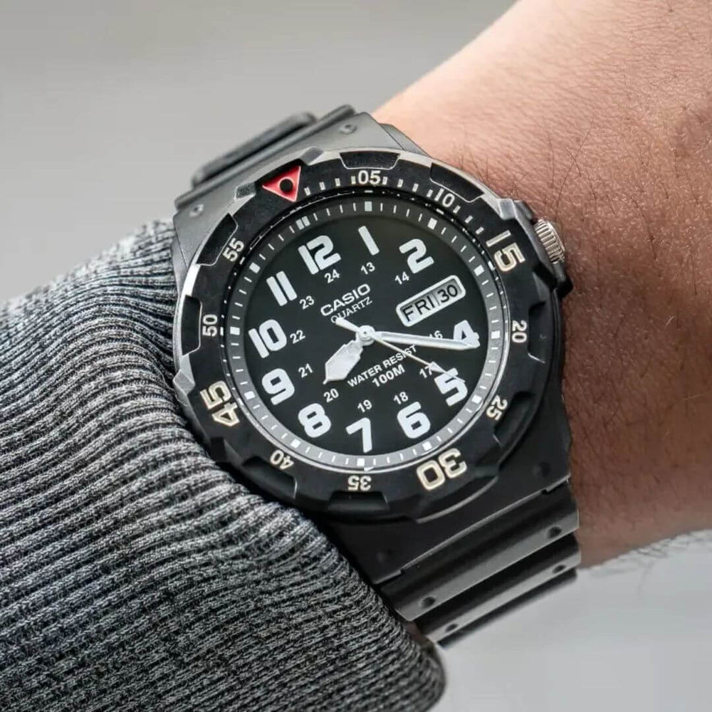 Reloj Casio MRW-200H-1B Hombre Resina Negro | CAS-299