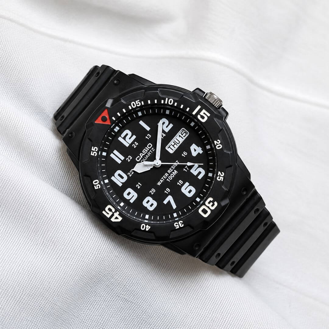 Reloj Casio MRW-200H-1B Hombre Resina Negro | CAS-299