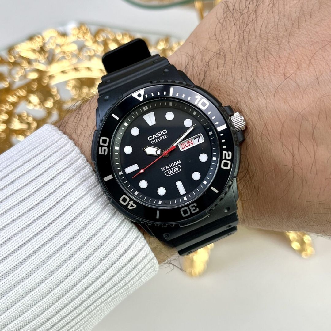 Reloj Casio MRW-230H-1E1 Hombre Resina Negro | CAS-296