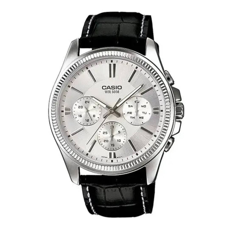 Reloj Casio MTP-1375L-7AV hombre con correa de cuero negro y diseño elegante.
