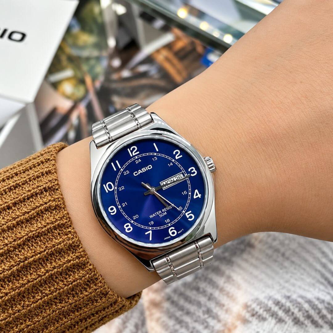 Reloj Casio MTP-V006D-2B Hombre Acero Azul | CAS-294