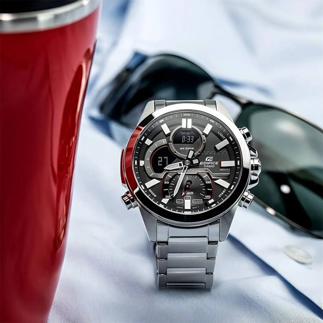 Casio Edifice ECB-30D-1AD analógico digital de acero para hombre.