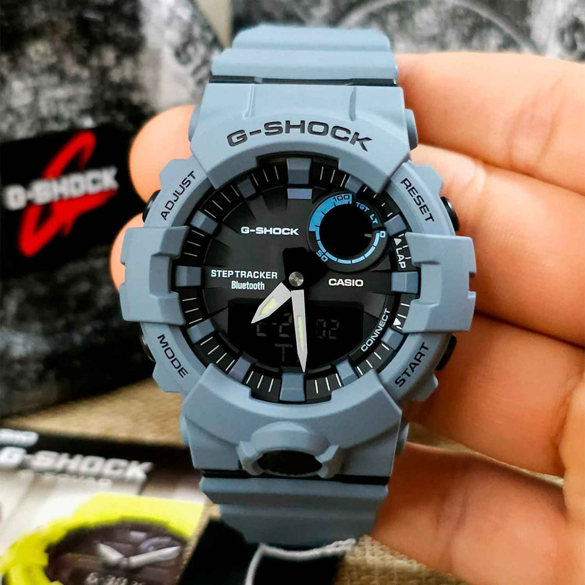 Casio G-Shock GBA-800UC-2A deportivo con contador de pasos.