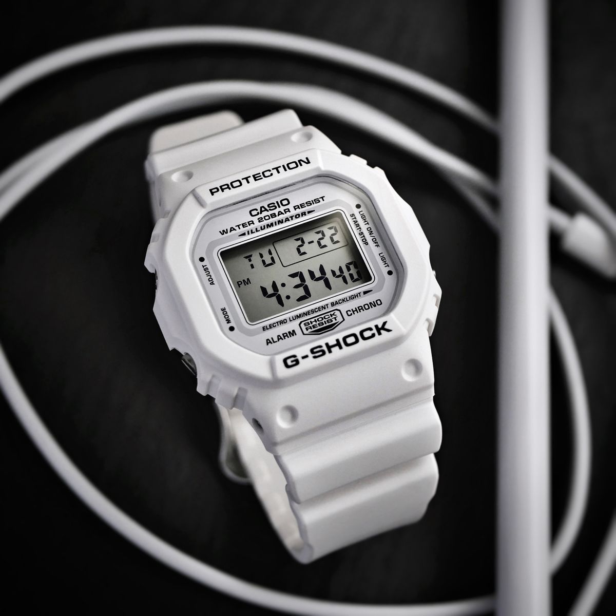 Detalle de la pantalla digital del Reloj G-Shock DW-5600MW-7DR