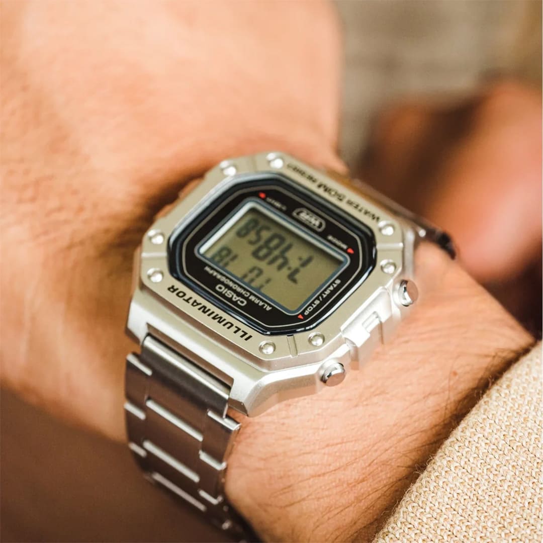 Reloj Casio W-218HD-1A Hombre Acero Plateado | CAS-167