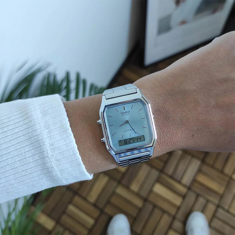 Reloj Casio AQ-230A-2A1 Hombre Acero Celeste