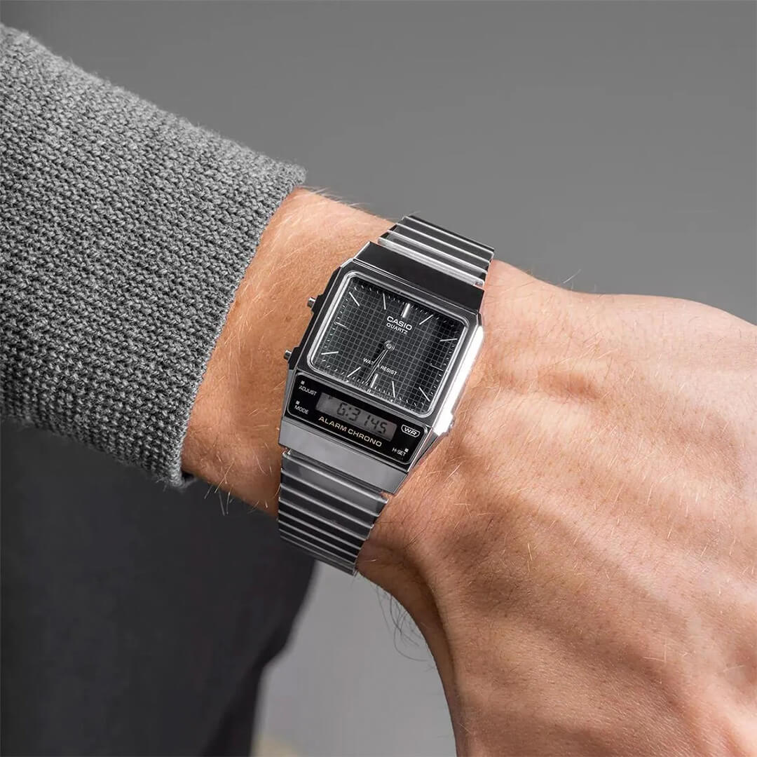Reloj Casio AQ-800E-1AD Hombre Acero Plateado