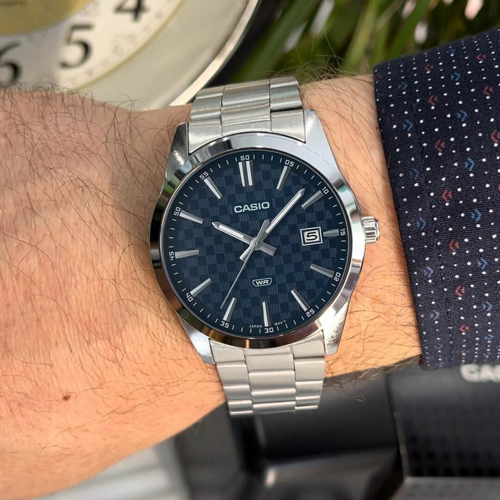 Reloj Casio MTP-VD03D-2A Hombre Acero Plateado