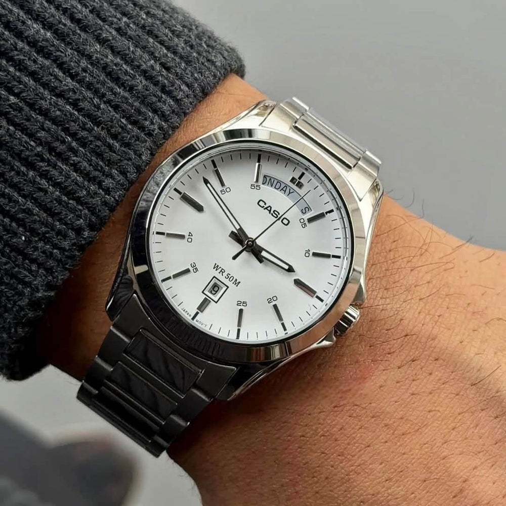 Reloj Casio MTP-1370D-7A3 Hombre Acero Plateado