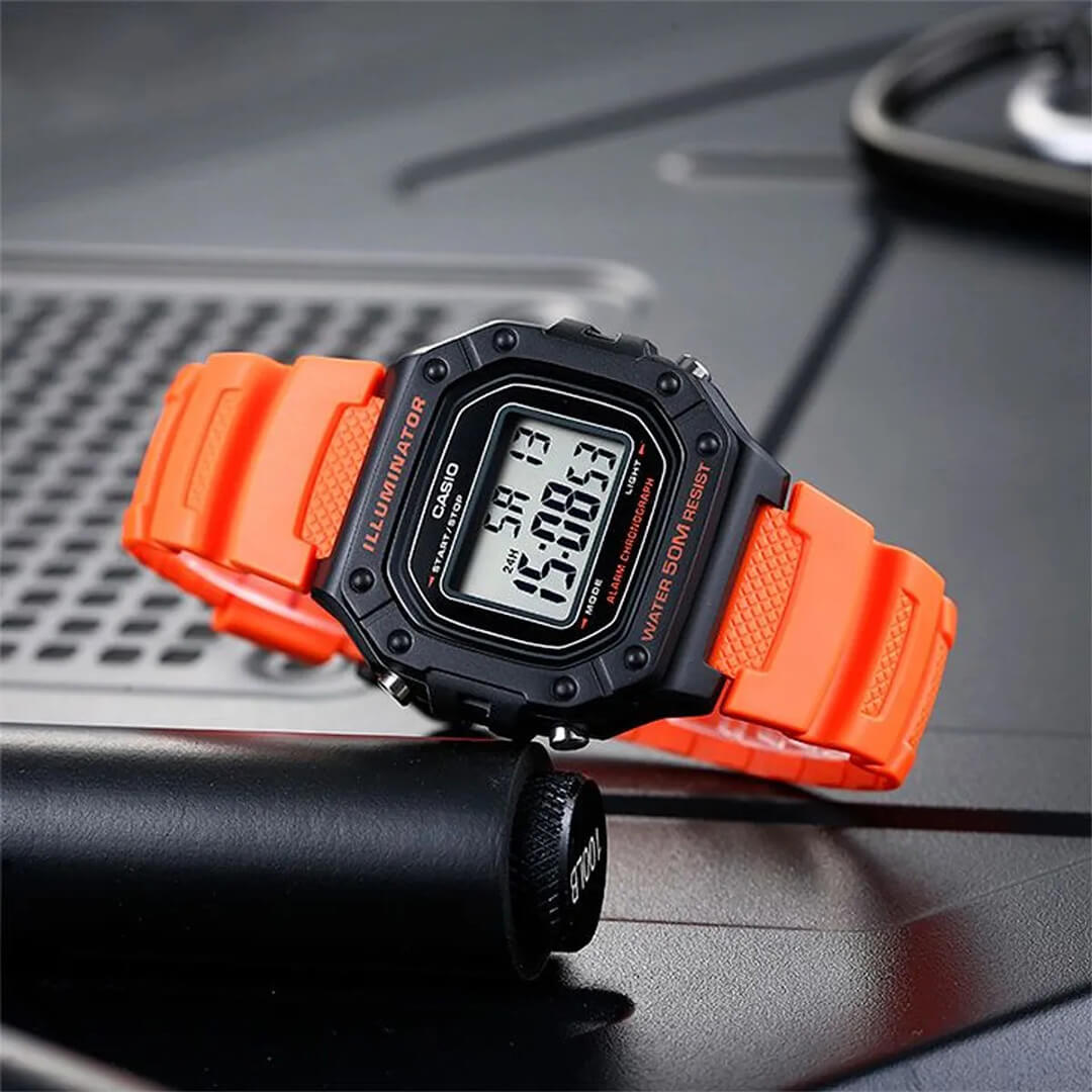 Reloj Casio W-218H-4B2VDF Hombre Resina Naranja