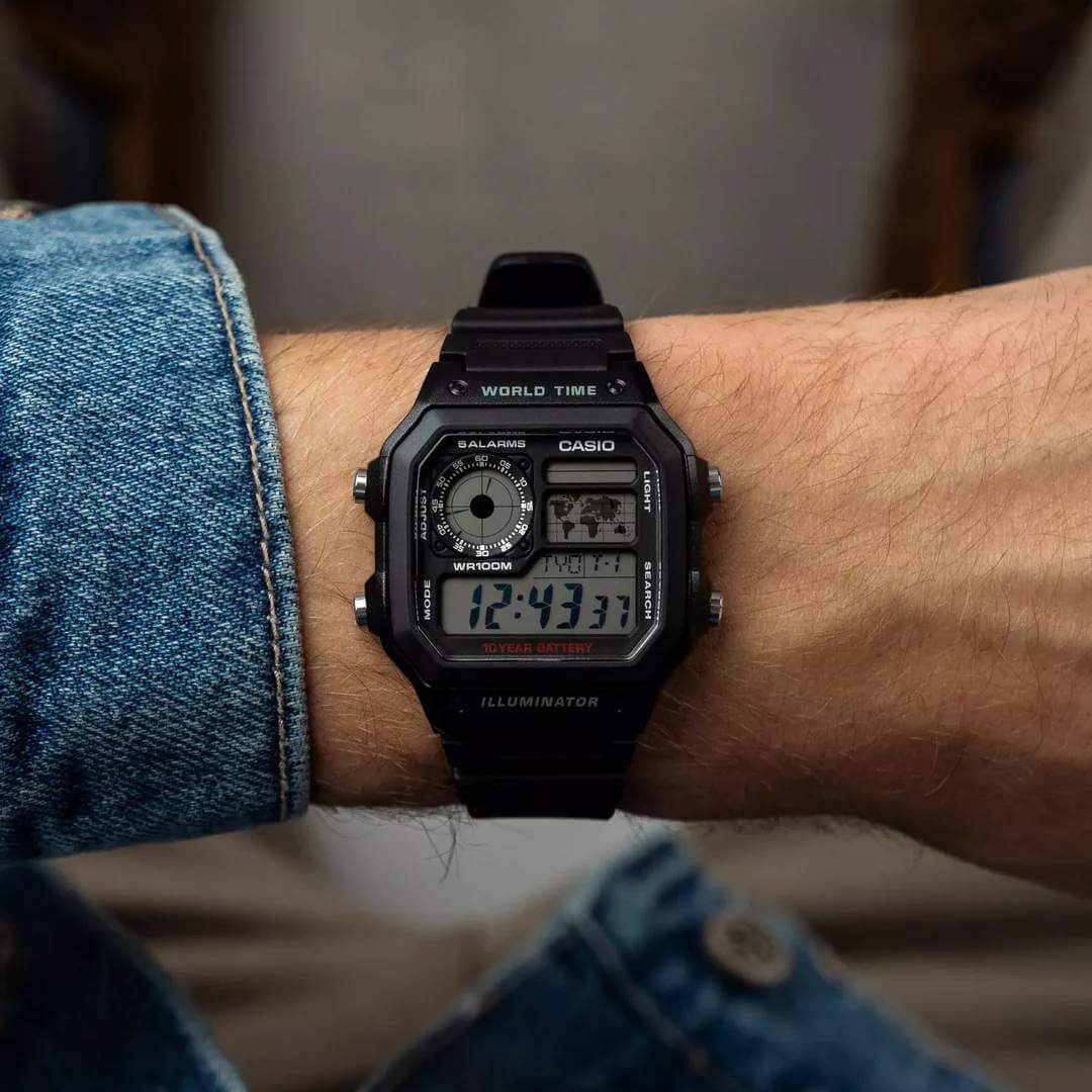 Reloj Casio AE-1200WH-1AV Hombre Resina Negro
