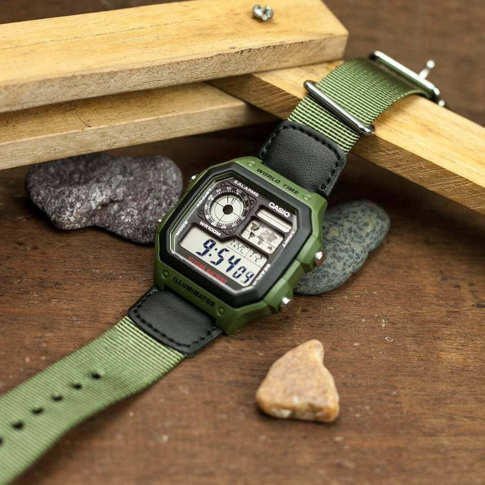 Reloj Casio AE-1200WHB-3B Hombre Nylon Verde