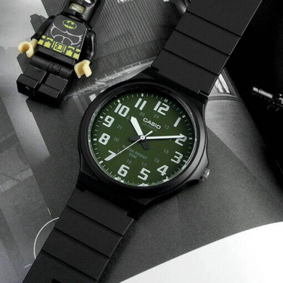 Reloj Casio MW-240-3BV Hombre Resina Verde