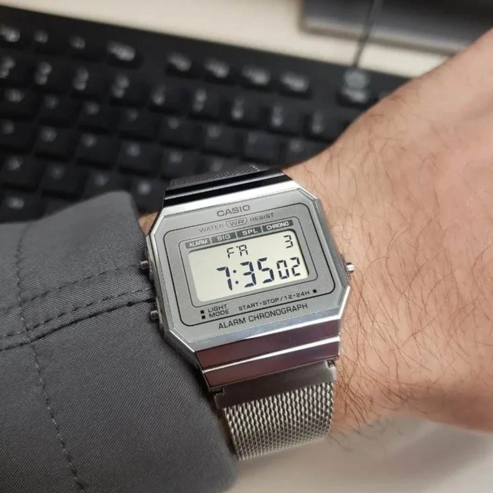 Reloj Casio A700WM-7A Hombre Acero Plateado