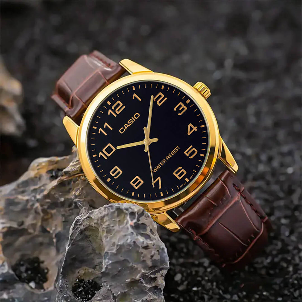 Detalle Reloj Casio MTP-V001GL-1B hombre, combo de pareja PAR-23