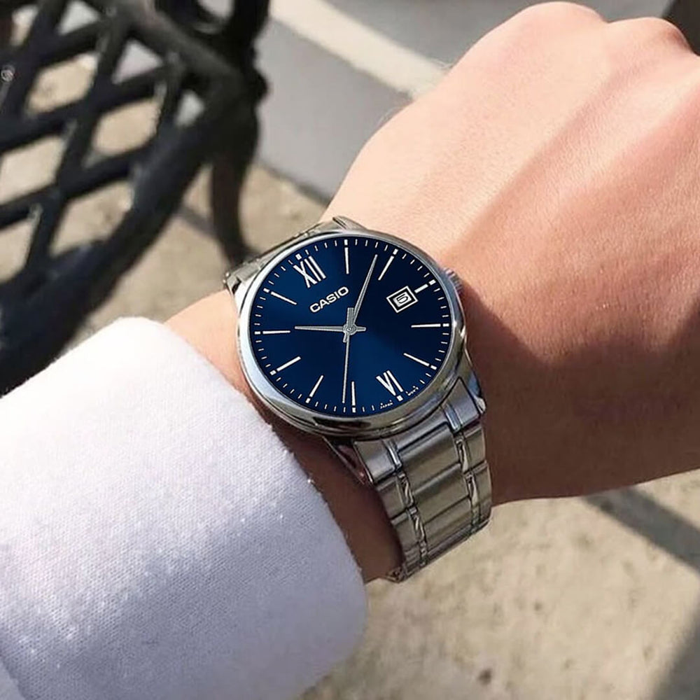 Reloj Casio MTP-V002D-2B3 Hombre Acero Plateado