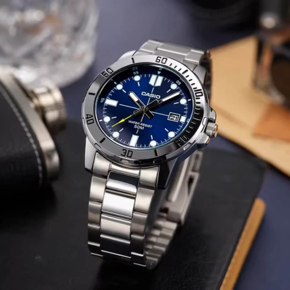 Reloj Casio MTP-VD01D-2E Hombre Acero Plateado