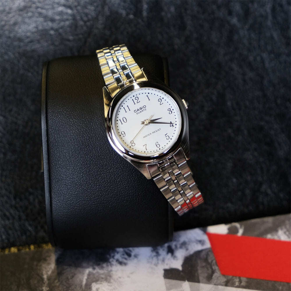 Reloj Casio LTP-1129A-7B Mujer Acero Plateado