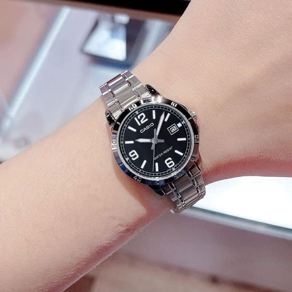 Reloj Casio LTP-V004D-1B2 Mujer Acero Plateado