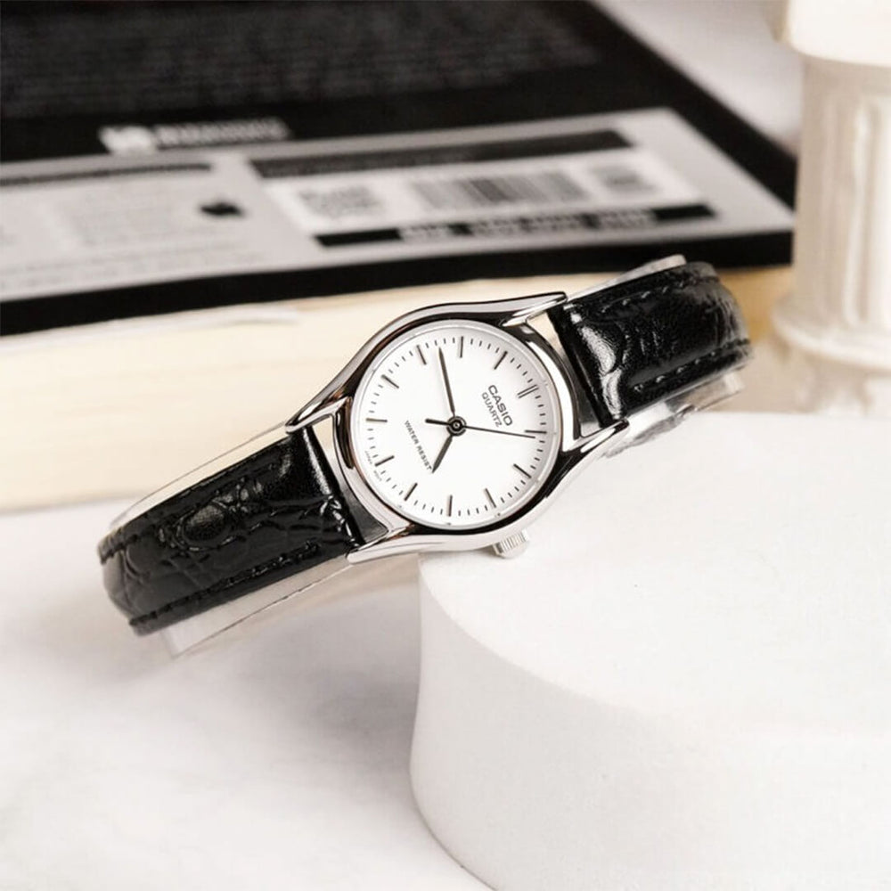 Reloj Casio LTP-1094E-7A Mujer Cuero Negro | CAS-M-111