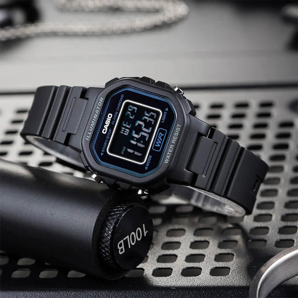 Reloj Casio LA-20WH-1B Mujer Resina Negro