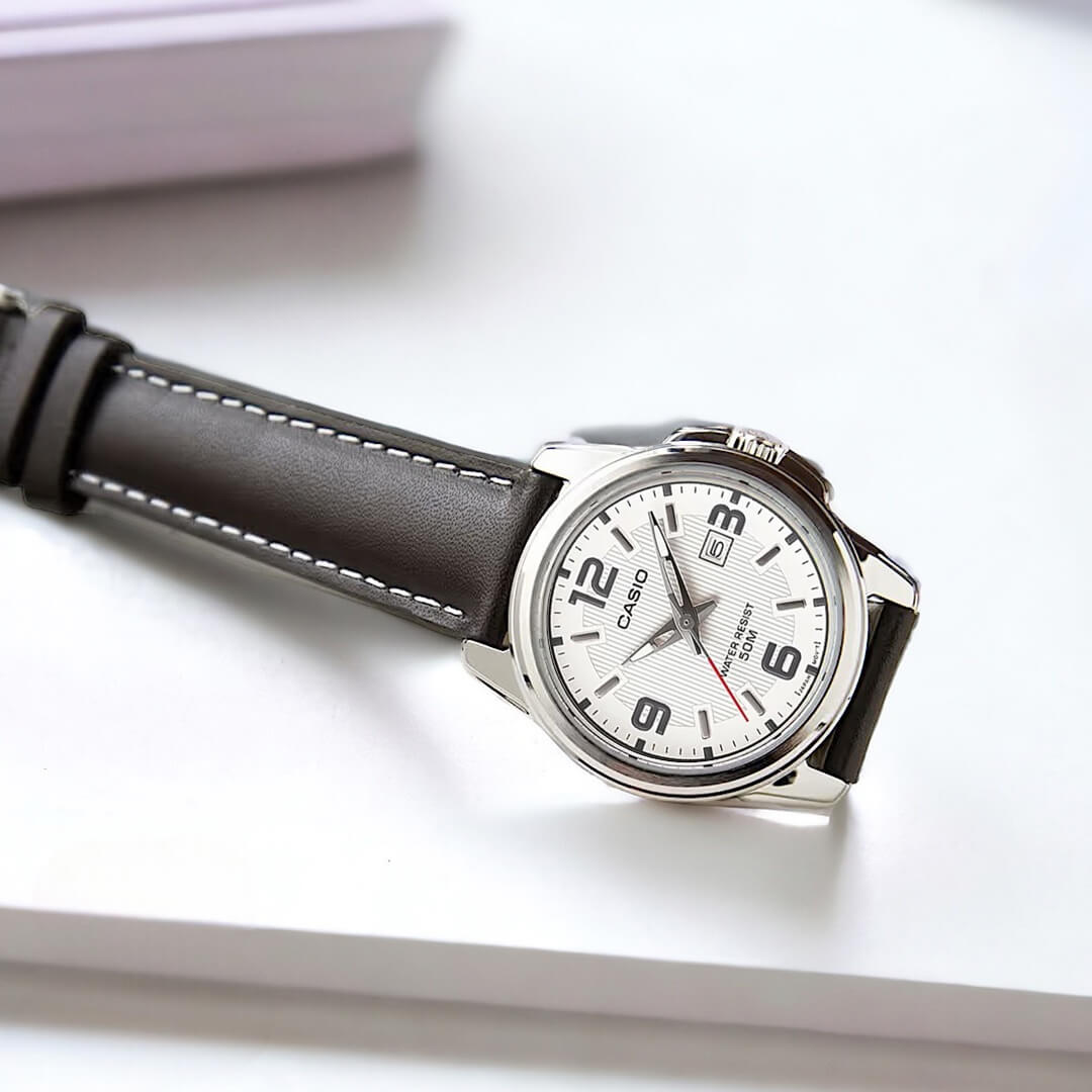 Reloj Casio LTP-1314L-7AV Mujer Cuero Marrón