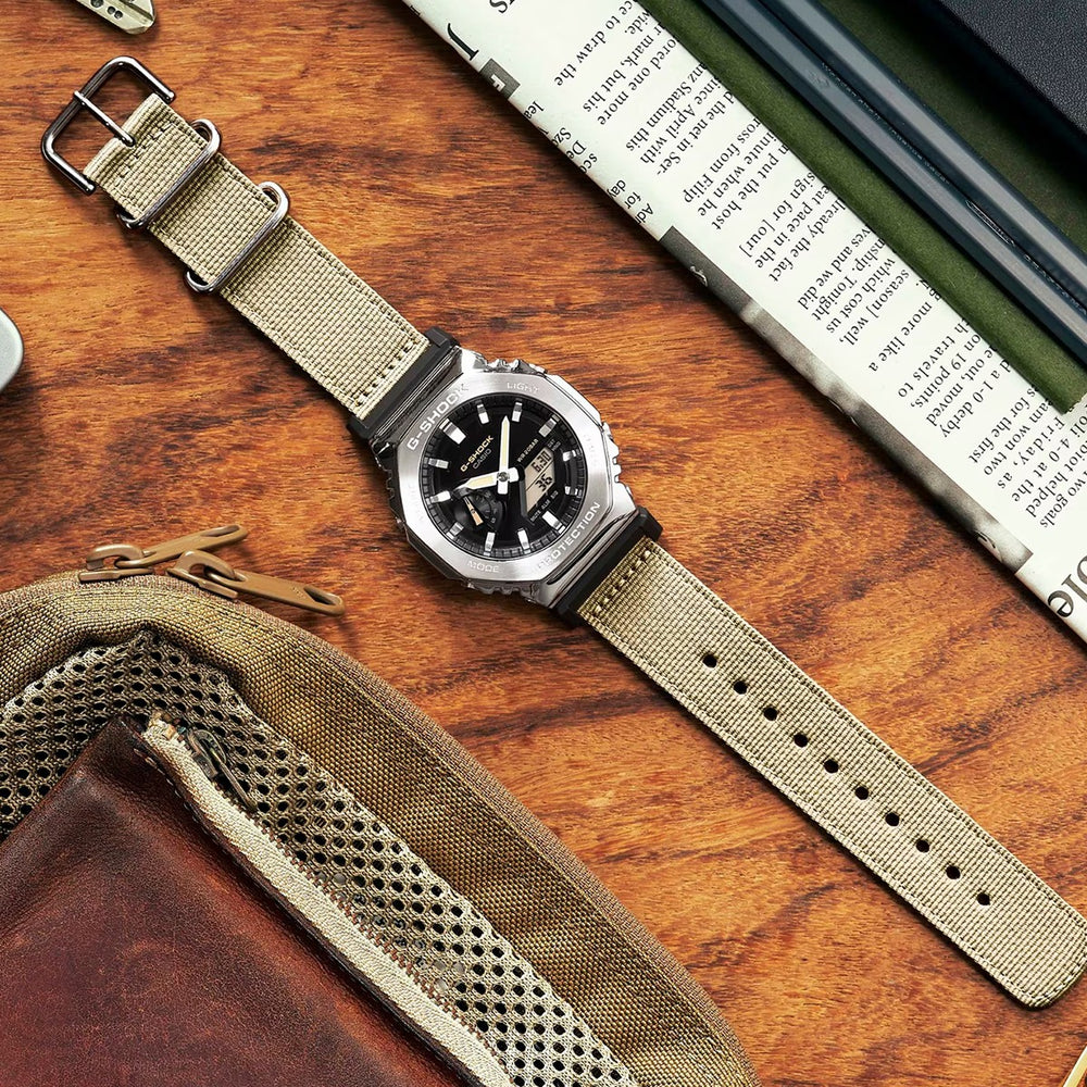 Reloj G-Shock GM-2100C-5A Hombre Nylon Verde