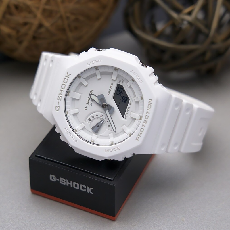 Reloj G-Shock GA-2100-7A7 Hombre Resina Blanco