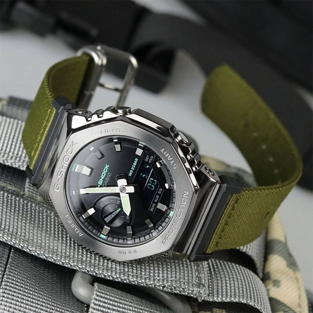 Reloj G-Shock GM-2100CB-3ACR Hombre Nylon Verde