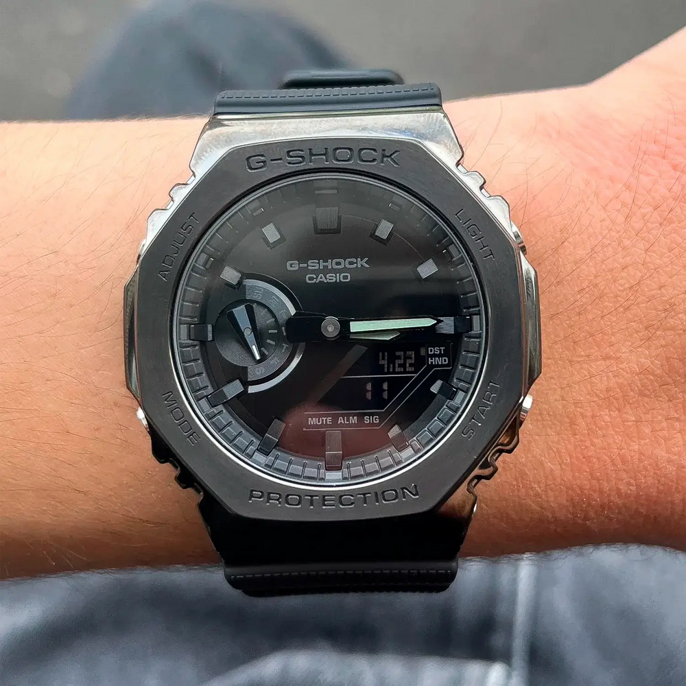 Reloj G-Shock GM-2100BB-1A Hombre Resina Negro