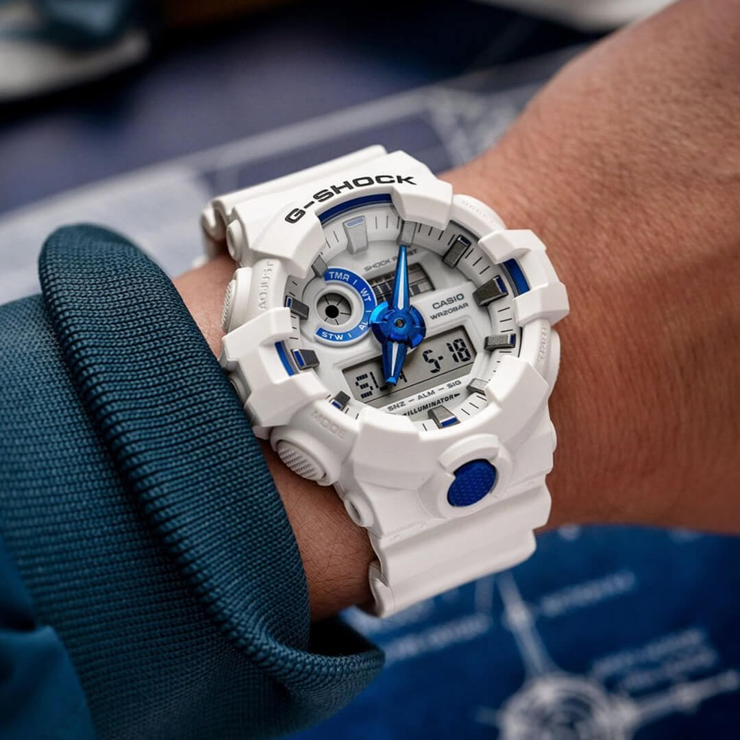 Reloj G-Shock GA-700HDS-7A Hombre Resina Blanco | G-SK-214