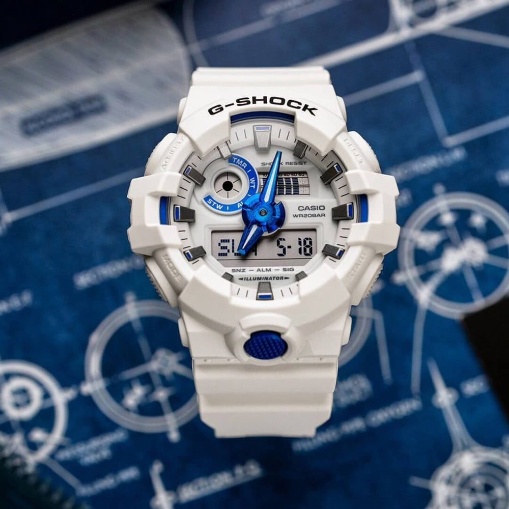 Reloj G-Shock GA-700HDS-7A Hombre Resina Blanco