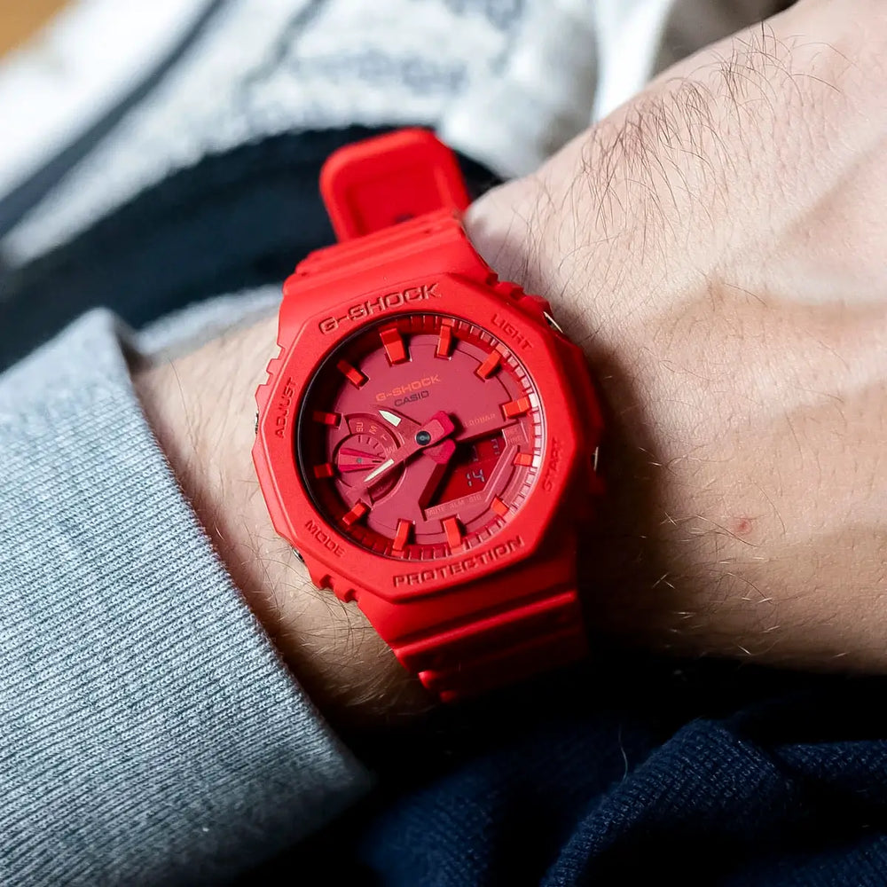 Reloj G-Shock GA-2100-4A Hombre Resina Rojo