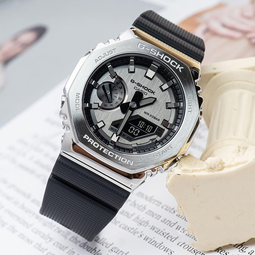 Reloj G-Shock GM-2100-1A Hombre Resina Negro