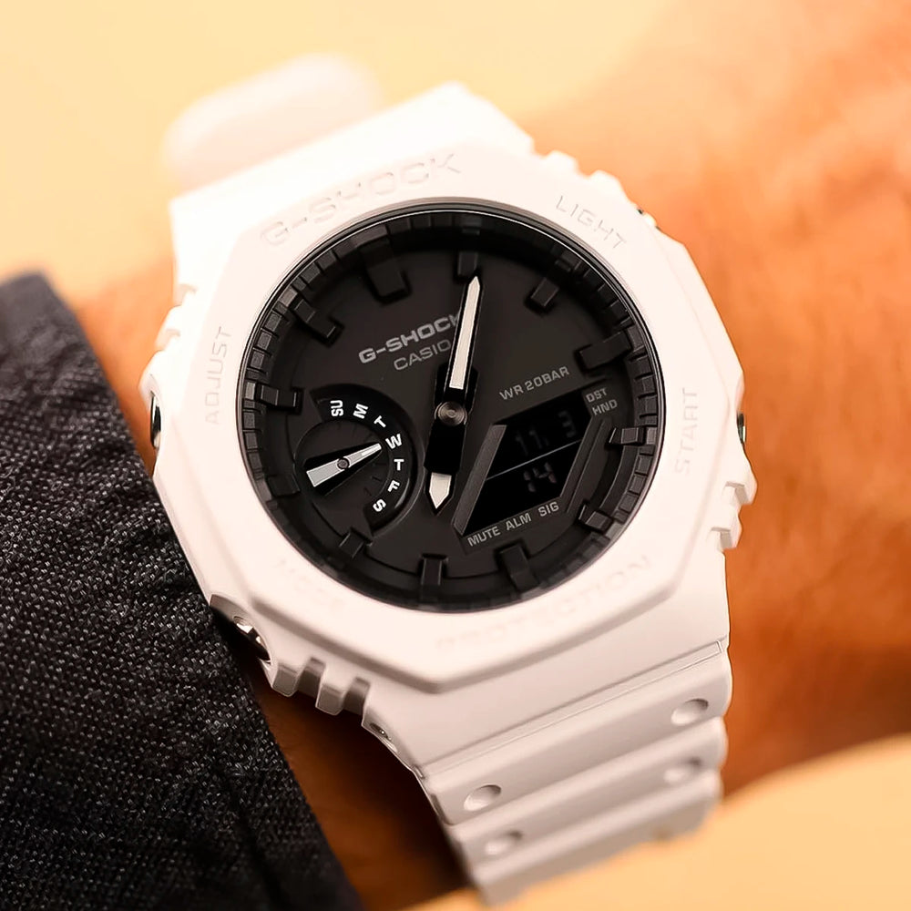 Reloj G-Shock GA-2100-7A Hombre Resina Blanco