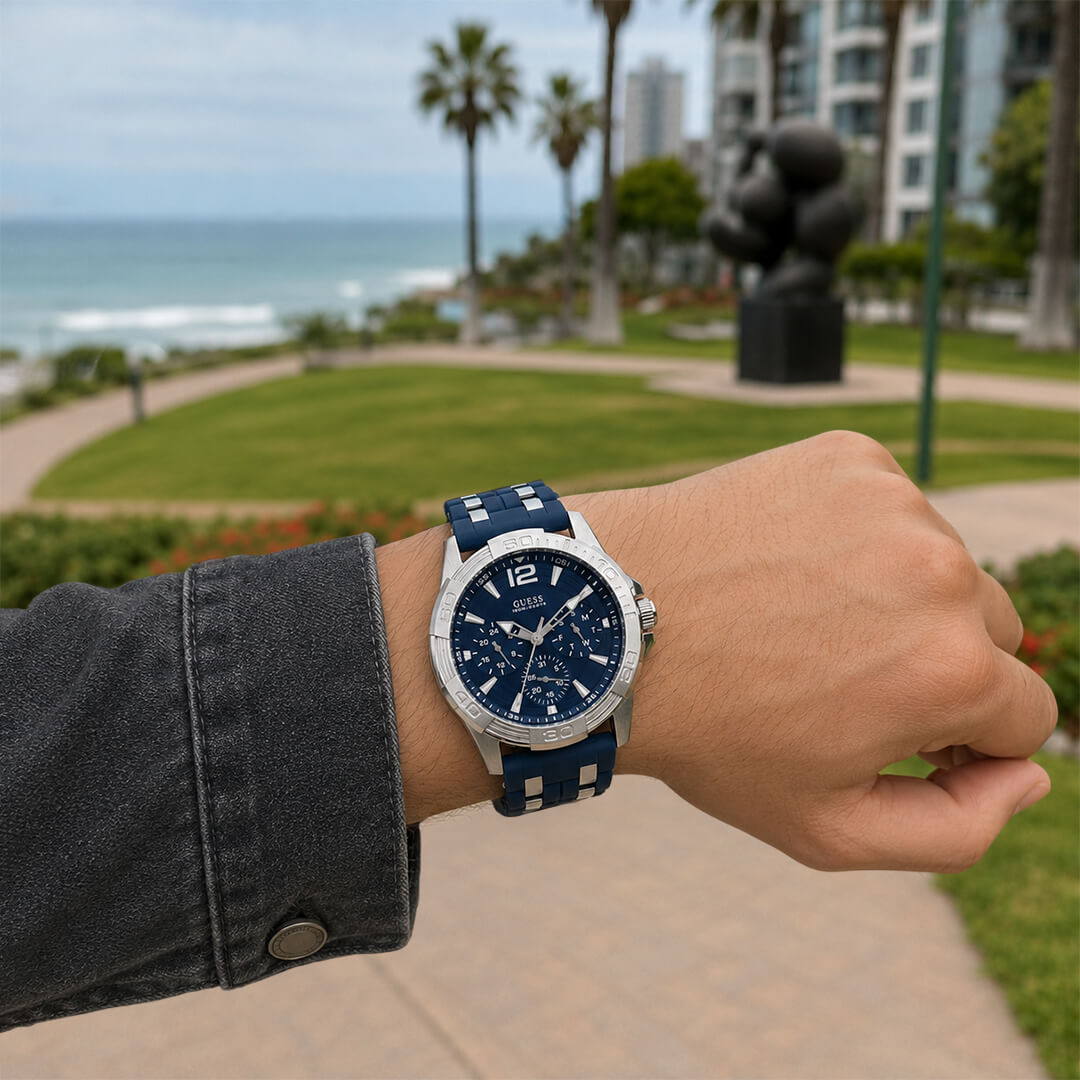 Reloj Guess Oasis U0366G2 Hombre Silicona Azul