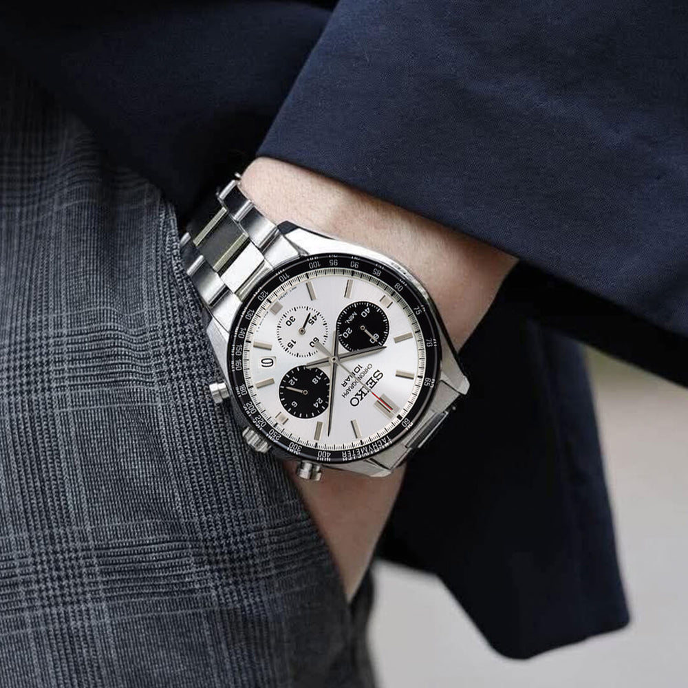 Reloj Seiko Essentials SSB425 Hombre Acero Blanco