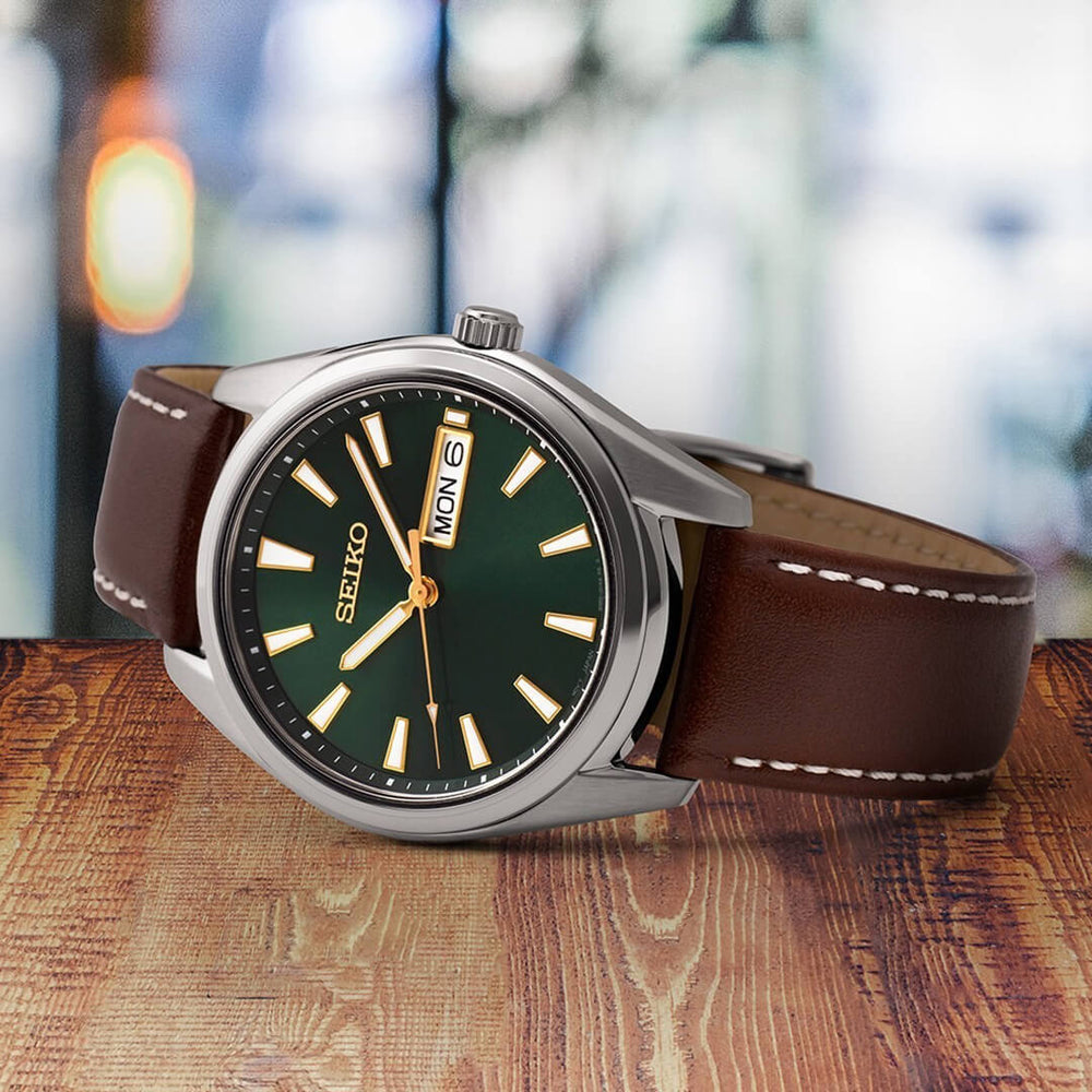 Reloj Seiko Essentials SUR449 Hombre Acero Marrón