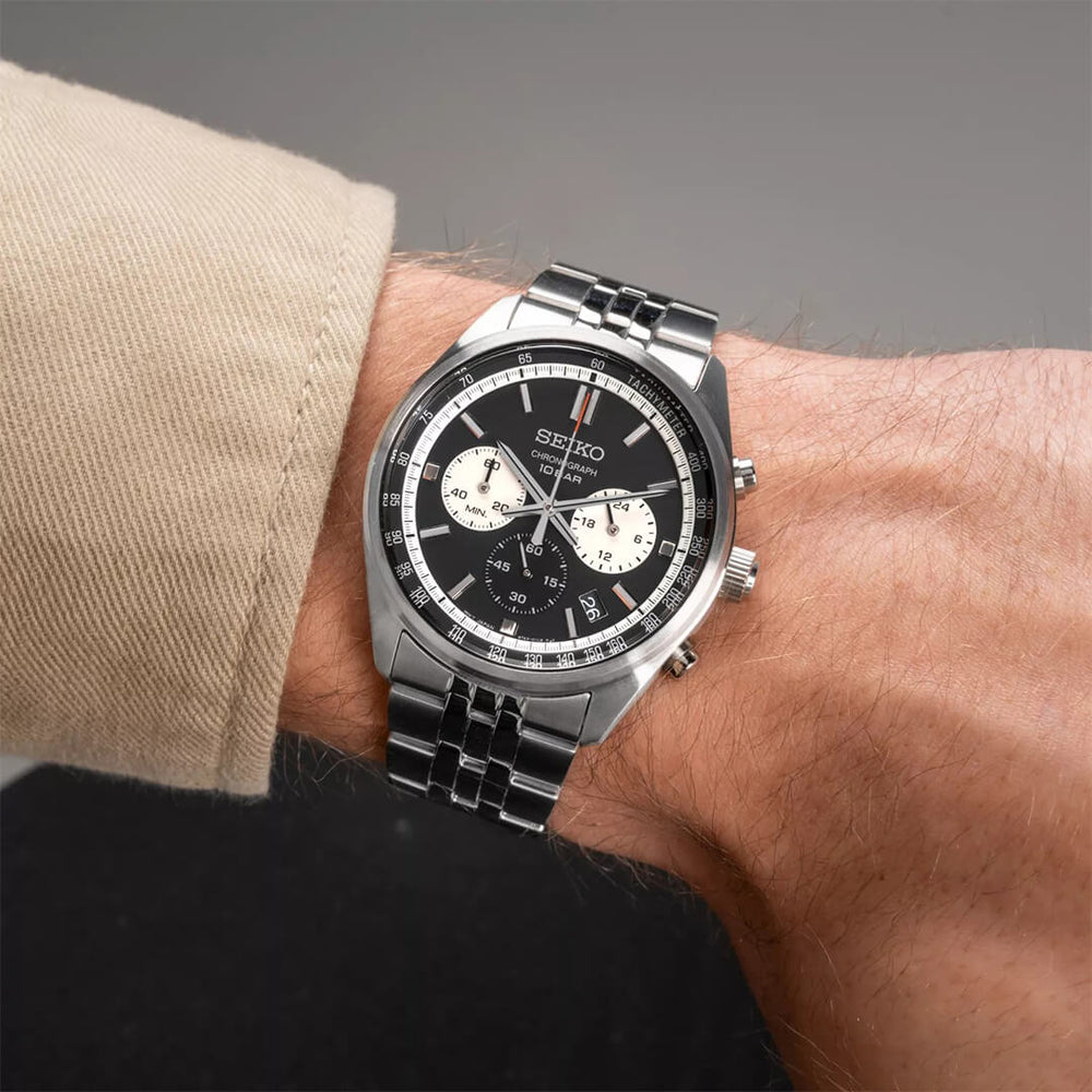 Reloj Seiko Essentials SSB429 Hombre Acero Negro